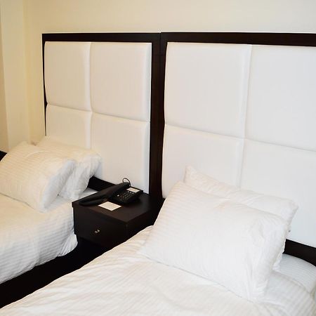 Taybeh Golden Hotel Ramallah Quarto foto